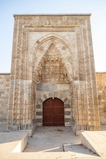hatuniye_medresesi.jpg
